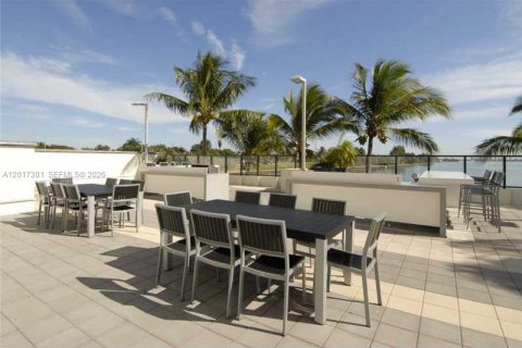 Copropriété à louer à Miami, Floride: 1 chambre, 71.35 m2 № 2154872 - photo 26