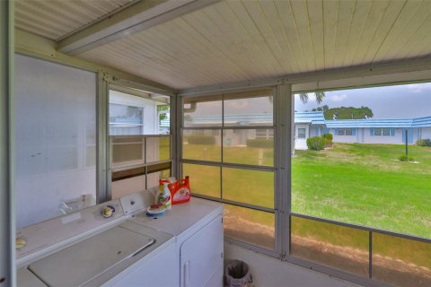 Condo in Sun City Center, Florida, 1 bedroom  № 1778530 - photo 19