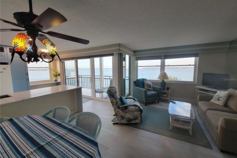 Copropriété à louer à Saint Petersburg, Floride: 2 chambres, 95.69 m2 № 2411479 - photo 10
