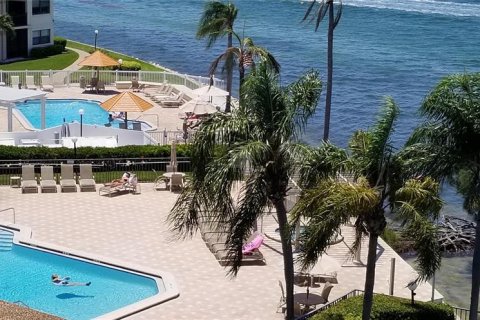 Copropriété à louer à Saint Petersburg, Floride: 2 chambres, 95.69 m2 № 2411479 - photo 6