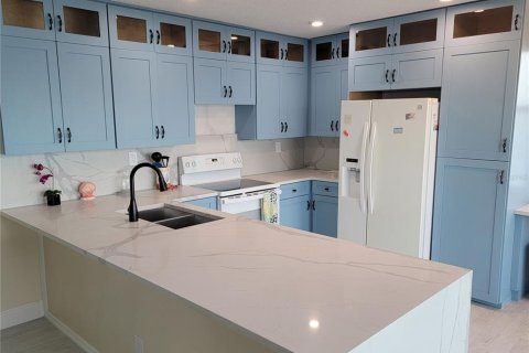 Copropriété à louer à Saint Petersburg, Floride: 2 chambres, 95.69 m2 № 2411479 - photo 15