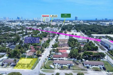 Commercial property in Miami, Florida 178.37 sq.m. № 2090010