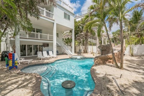 Villa ou maison à vendre à Sarasota, Floride: 8 chambres, 380.34 m2 № 1787311 - photo 20