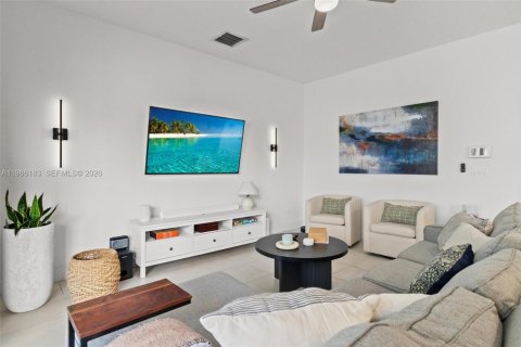 Adosado en alquiler en Pembroke Pines, Florida, 4 dormitorios, 154.22 m2 № 2049683 - foto 16