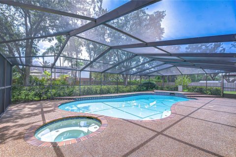 Casa en venta en Brandon, Florida, 4 dormitorios, 214.23 m2 № 1899199 - foto 7