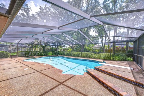 Casa en venta en Brandon, Florida, 4 dormitorios, 214.23 m2 № 1899199 - foto 29