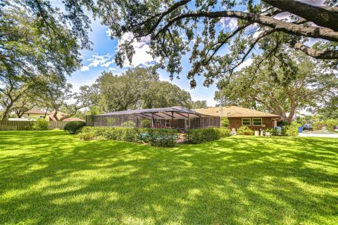 Casa en venta en Brandon, Florida, 4 dormitorios, 214.23 m2 № 1899199 - foto 5