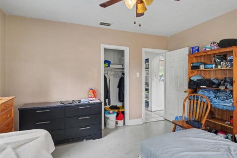 House in Bradenton, Florida 3 bedrooms, 205.41 sq.m. № 2403665 - photo 12