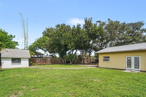 House in Bradenton, Florida 3 bedrooms, 205.41 sq.m. № 2403665 - photo 24