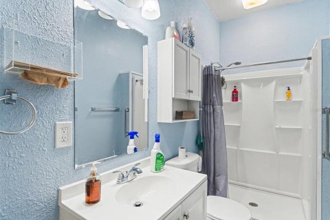 House in Bradenton, Florida 3 bedrooms, 205.41 sq.m. № 2403665 - photo 16