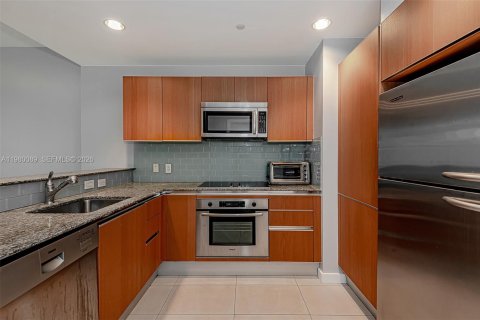 Condo in Miami, Florida  № 2053036 - photo 14