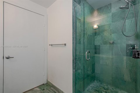 Condo in Miami, Florida  № 2053036 - photo 21