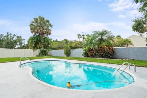 House in Tampa, Florida 3 bedrooms, 151.06 sq.m. № 1820680 - photo 2