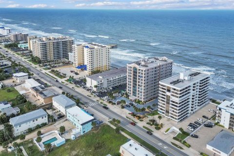 Condo in Daytona Beach Shores, Florida, 3 bedrooms  № 1534153 - photo 4
