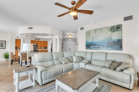 Condo in Daytona Beach Shores, Florida, 3 bedrooms  № 1534153 - photo 23