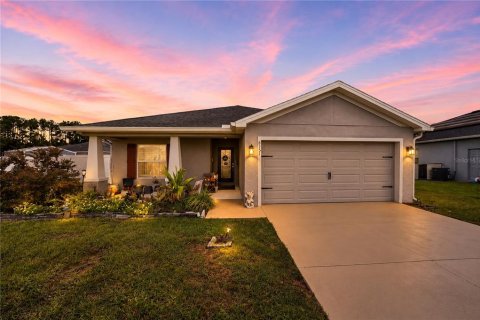 Casa en Ocala, Florida 4 dormitorios, 158.86 m2 № 2339484