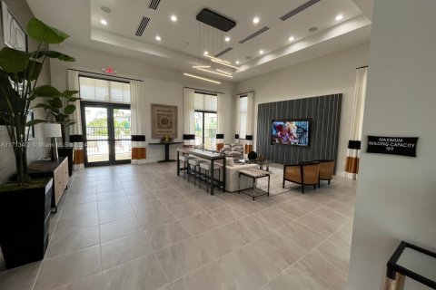 Adosado en venta en Homestead, Florida, 4 dormitorios, 169.08 m2 № 1709707 - foto 24