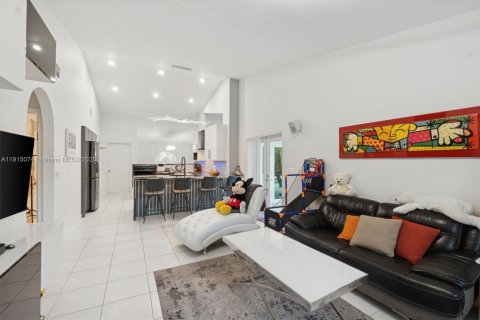 Villa ou maison à vendre à Davie, Floride: 3 chambres, 186.18 m2 № 1971868 - photo 14