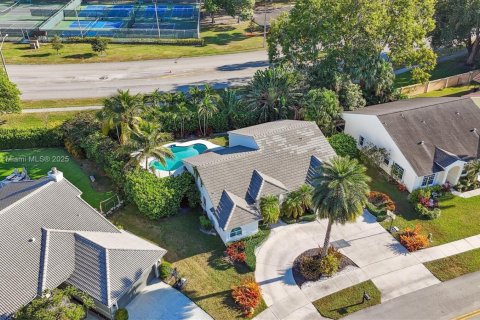 Villa ou maison à vendre à Davie, Floride: 3 chambres, 186.18 m2 № 1971868 - photo 28