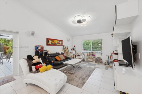 Villa ou maison à vendre à Davie, Floride: 3 chambres, 186.18 m2 № 1971868 - photo 15