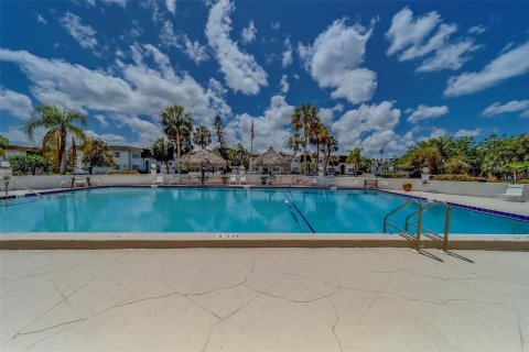 Condo in Clearwater, Florida, 1 bedroom  № 1722562 - photo 29