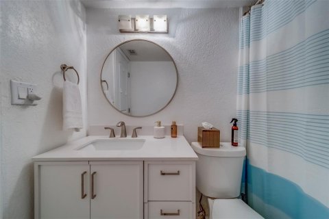 Condo in Clearwater, Florida, 1 bedroom  № 1722562 - photo 24