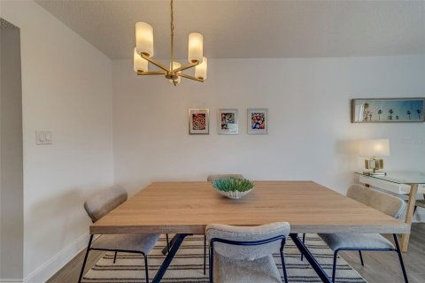 Condo in Clearwater, Florida, 1 bedroom  № 1722562 - photo 7