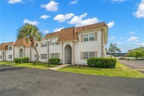 Condo in Clearwater, Florida, 1 bedroom  № 1722562 - photo 1