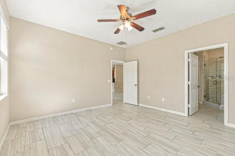 House in Sanford, Florida 3 bedrooms, 143.91 sq.m. № 2425223 - photo 9