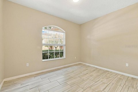 House in Sanford, Florida 3 bedrooms, 143.91 sq.m. № 2425223 - photo 11