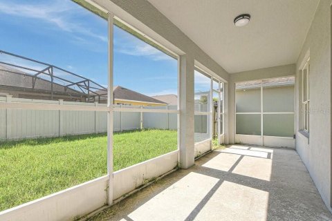 House in Sanford, Florida 3 bedrooms, 143.91 sq.m. № 2425223 - photo 14