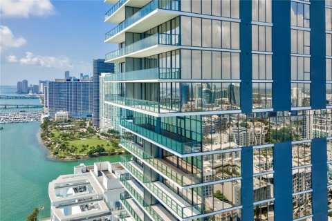 Condo in Miami, Florida, 3 bedrooms  № 1712869 - photo 5