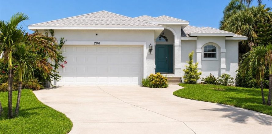 Villa ou maison à Rotonda, Floride 4 chambres, 163.04 m2 № 2341923