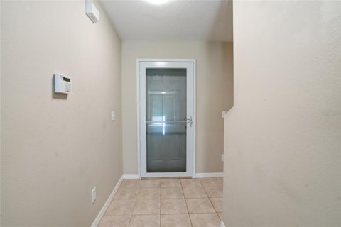 Touwnhouse à vendre à Land O' Lakes, Floride: 2 chambres, 120.4 m2 № 2216324 - photo 5