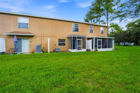 Touwnhouse à vendre à Land O' Lakes, Floride: 2 chambres, 120.4 m2 № 2216324 - photo 28