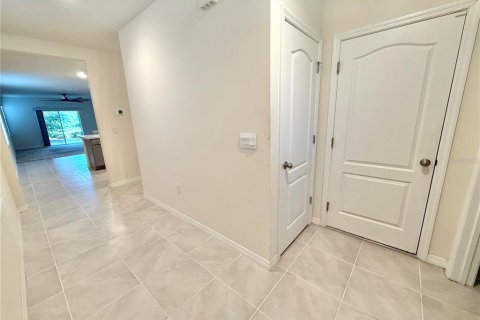 Casa en alquiler en Edgewater, Florida, 3 dormitorios, 150.04 m2 № 1902869 - foto 3