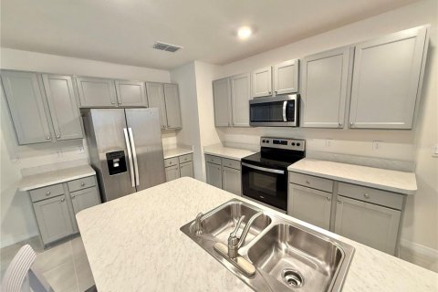 Casa en alquiler en Edgewater, Florida, 3 dormitorios, 150.04 m2 № 1902869 - foto 8