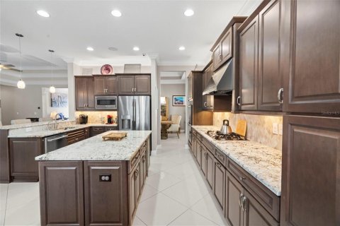Villa ou maison à vendre à Wesley Chapel, Floride: 4 chambres, 348.48 m2 № 2289951 - photo 6