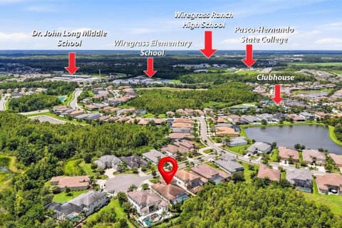 Villa ou maison à vendre à Wesley Chapel, Floride: 4 chambres, 348.48 m2 № 2289951 - photo 10