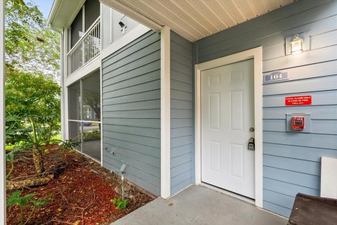 Condo in Lake Mary, Florida, 2 bedrooms  № 1914265 - photo 2