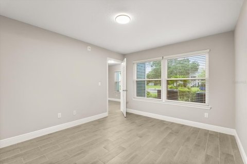 Condo in Lake Mary, Florida, 2 bedrooms  № 1914265 - photo 11