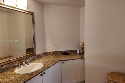 Condominio en venta en Aventura, Florida, 2 dormitorios, 115.66 m2 № 1937562 - foto 5