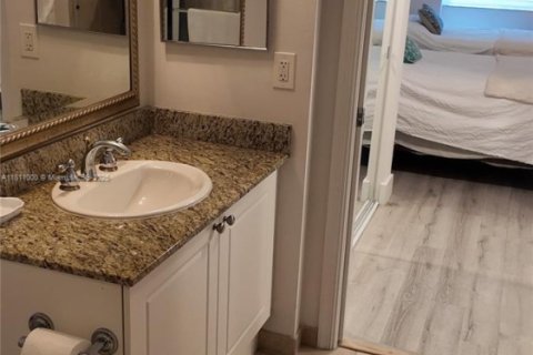 Condominio en venta en Aventura, Florida, 2 dormitorios, 115.66 m2 № 1937562 - foto 20