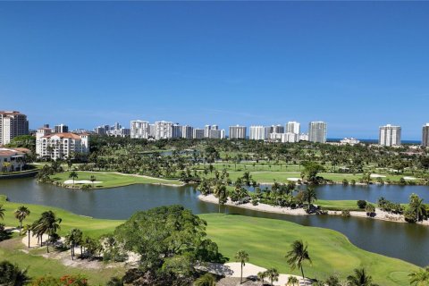 Condominio en venta en Aventura, Florida, 2 dormitorios, 115.66 m2 № 1937562 - foto 1