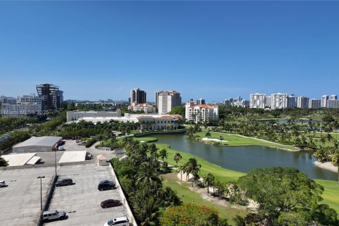 Condominio en venta en Aventura, Florida, 2 dormitorios, 115.66 m2 № 1937562 - foto 2