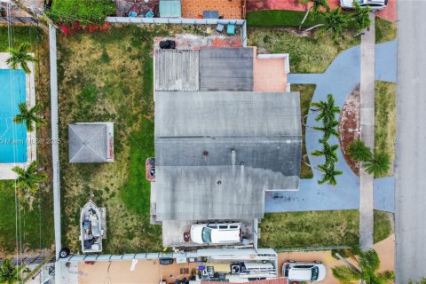Villa ou maison à vendre à Miami, Floride: 3 chambres, 133.13 m2 № 1726347 - photo 30