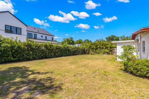 House in Tampa, Florida 3 bedrooms, 151.52 sq.m. № 1894188 - photo 30