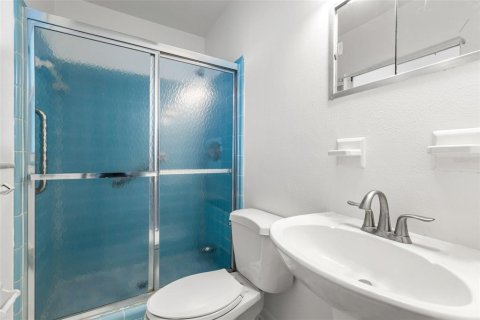 House in Tampa, Florida 3 bedrooms, 151.52 sq.m. № 1894188 - photo 19
