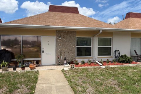 Condo in Holiday, Florida, 2 bedrooms № 2199990