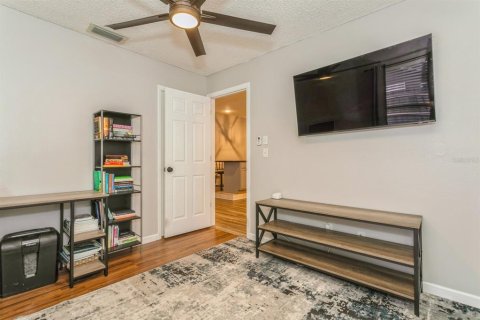 House in Sarasota, Florida 3 bedrooms, 105.72 sq.m. № 1754756 - photo 12